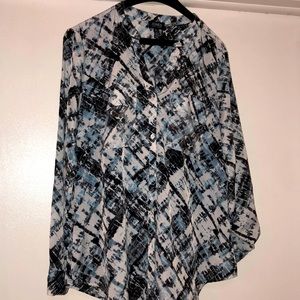 Jones New York blouse size L navy and sky blue
